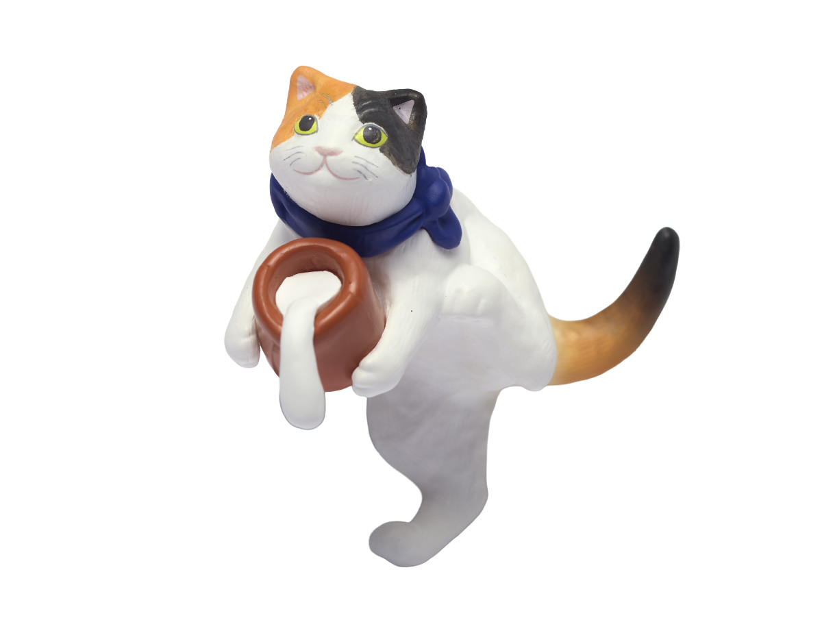 勝手に牛乳を注ぐ猫 | ブルーマウンテン株式会社